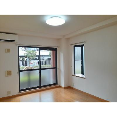 ジュネス４ 109【管理NO：1-012182701-01090】 ★家具家電は申し込み後に搬入します★の物件画像