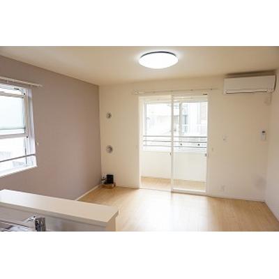 モンソレイユⅥ 201【管理NO：1-022313301-02010】 ★家具家電は申し込み後に搬入します★ ★2026年10月上旬入居可能★の物件画像