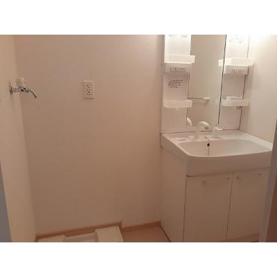 クリーンアース 101【管理NO：1-015987601-01010】 ★家具家電は申し込み後に搬入します★ ★2026年10月中旬入居可能★の物件画像