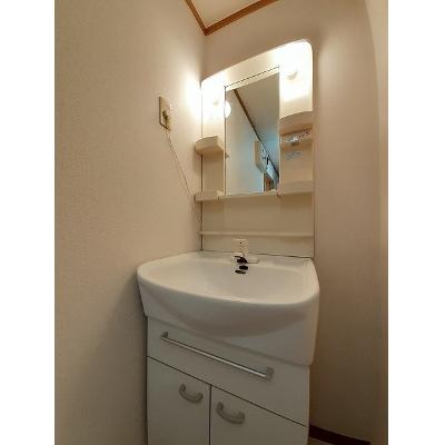 トマト館 202【管理NO：1-006987601-02020】 ★家具家電は申し込み後に搬入します★ ★2026年10月中旬入居可能★の物件画像