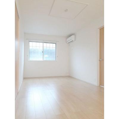 ジェネス 101【管理NO：1-021875701-01010】 ★家具家電は申し込み後に搬入します★ ★2026年10月上旬入居可能★の物件画像