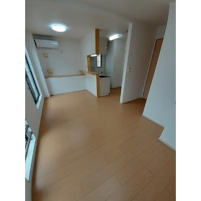 イースト・ヌーヴォー 201【管理NO：1-018590601-02010】 ★家具家電は申し込み後に搬入します★の物件画像