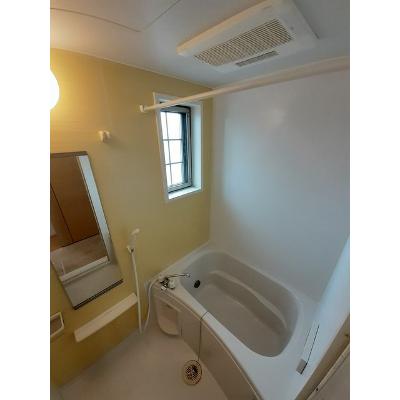 イースト・ヌーヴォー 201【管理NO：1-018590601-02010】 ★家具家電は申し込み後に搬入します★の物件画像