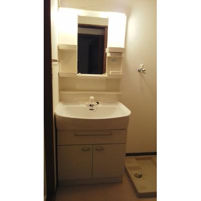 ラフレシ－ル　タミ 203【管理NO：1-012629201-02030】 ★家具家電は申し込み後に搬入します★ ★2026年10月中旬入居可能★の物件画像