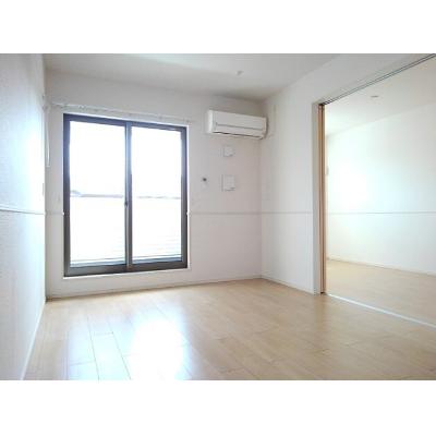 エトワール 203【管理NO：1-024230801-02030】 ★家具家電は申し込み後に搬入します★ ★2026年10月中旬入居可能★の物件画像