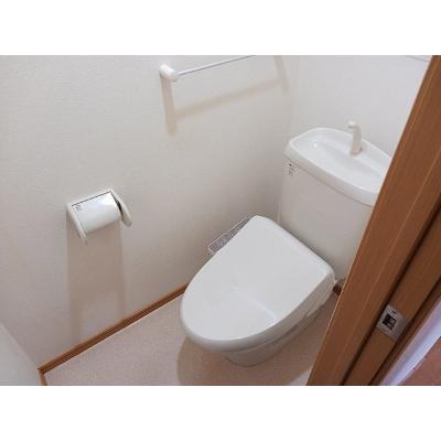 カームリー 201【管理NO：1-013500501-02010】 ★家具家電は申し込み後に搬入します★ ★2026年11月中旬入居可能★の物件画像