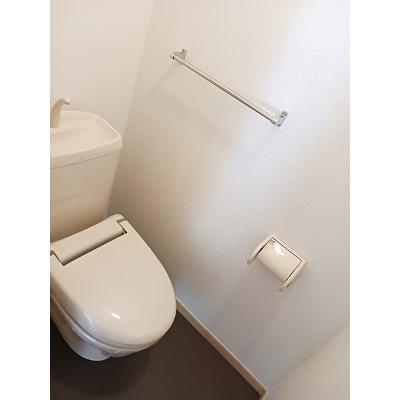 ブルー　コスモ 102【管理NO：1-016317801-01020】 ★家具家電は申し込み後に搬入します★の物件画像