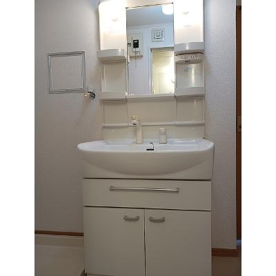 ルシヨン　Ｂ棟 202【管理NO：1-013540202-02020】 ★家具家電は申し込み後に搬入します★の物件画像