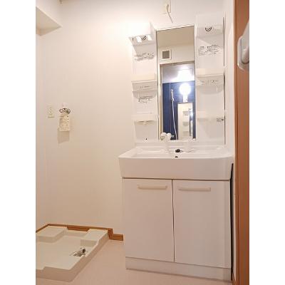 アーバン　レジデンス 205【管理NO：1-015343301-02040】 ★家具家電は申し込み後に搬入します★ ★2026年10月中旬入居可能★の物件画像