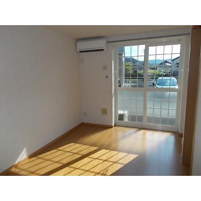 フィーレＢ 103【管理NO：1-011928201-01030】 ★家具家電は申し込み後に搬入します★ ★2026年10月下旬入居可能★の物件画像