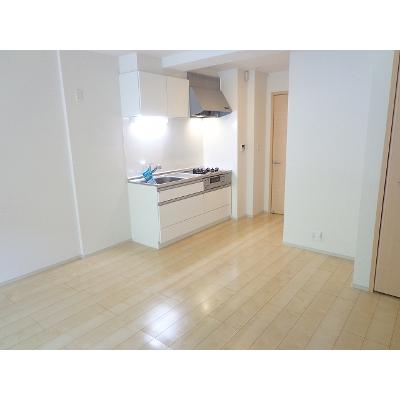 サンプラザ　茨木 203【管理NO：1-020411801-02030】 ★家具家電は申し込み後に搬入します★ ★2026年10月中旬入居可能★の物件画像