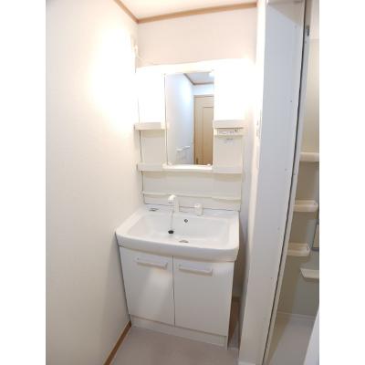 ソレアード 102【管理NO：1-012936501-01020】 ★家具家電は申し込み後に搬入します★の物件画像