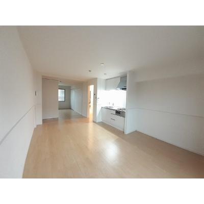 プラザハウス 203【管理NO：1-024408301-02030】 ★家具家電は申し込み後に搬入します★ ★2026年11月上旬入居可能★の物件画像