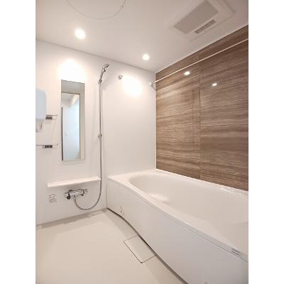 ヒカルサ和歌山本町 103【管理NO：1-028111801-01030】 ★家具家電は申し込み後に搬入します★ ★2026年10月中旬入居可能★の物件画像