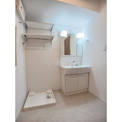 ヒカルサ和歌山本町 103【管理NO：1-028111801-01030】 ★家具家電は申し込み後に搬入します★ ★2026年10月中旬入居可能★の物件画像