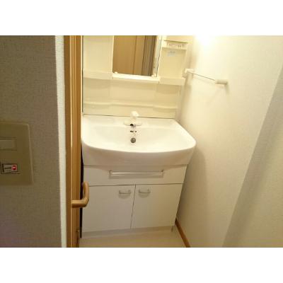 シャン・ド・フルールⅠ 202【管理NO：1-012517901-02020】 ★家具家電は申し込み後に搬入します★ ★2026年10月中旬入居可能★の物件画像