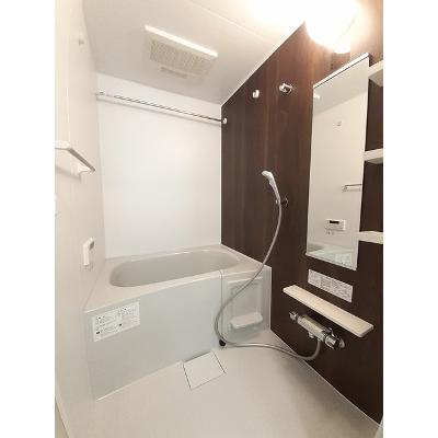 ロンシャン 102【管理NO：1-026328401-01020】 ★家具家電は申し込み後に搬入します★ ★2026年10月中旬入居可能★の物件画像