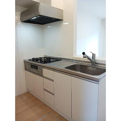 クレシェンド　ラブ　Ⅲ 103【管理NO：1-025516803-01030】 ★家具家電は申し込み後に搬入します★の物件画像