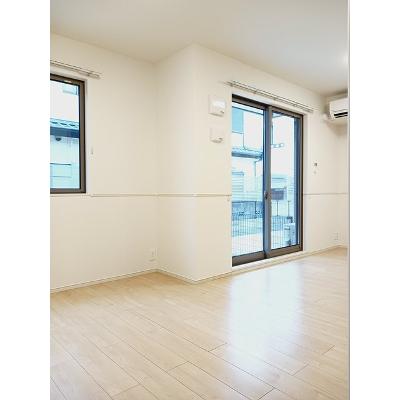 さくら　Ⅱ 103【管理NO：1-025282202-01030】 ★家具家電は申し込み後に搬入します★の物件画像