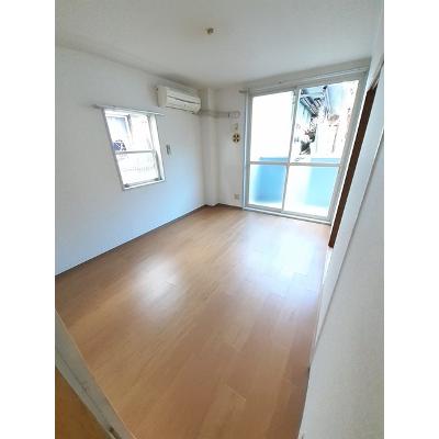 グリーンハウス 101【管理NO：1-004737301-01010】 ★家具家電は申し込み後に搬入します★ ★2026年10月中旬入居可能★の物件画像