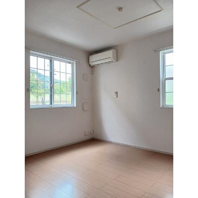 パフィオ 102【管理NO：1-017234801-01020】 ★家具家電は申し込み後に搬入します★の物件画像