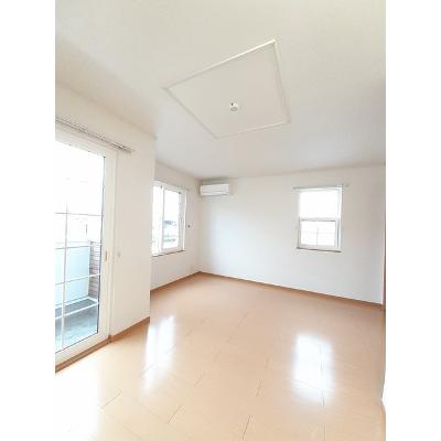 アルバ　グランデＡ 103【管理NO：1-014779001-01030】 ★家具家電は申し込み後に搬入します★ ★2026年10月中旬入居可能★の物件画像