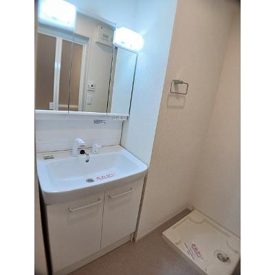 ショコラⅠ 104【管理NO：1-027758001-01040】 ★家具家電は申し込み後に搬入します★の物件画像