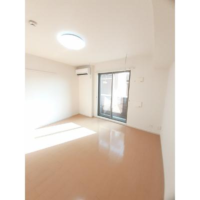 カーサ・プラシード 103【管理NO：1-021051401-01030】 ★家具家電は申し込み後に搬入します★ ★2026年10月中旬入居可能★の物件画像
