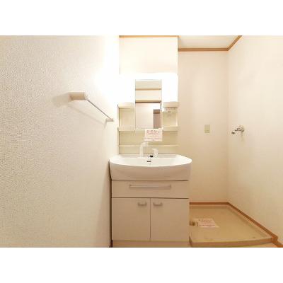 カルム尾崎Ｂ 102【管理NO：1-012862502-01020】 ★家具家電は申し込み後に搬入します★ ★2026年10月中旬入居可能★の物件画像