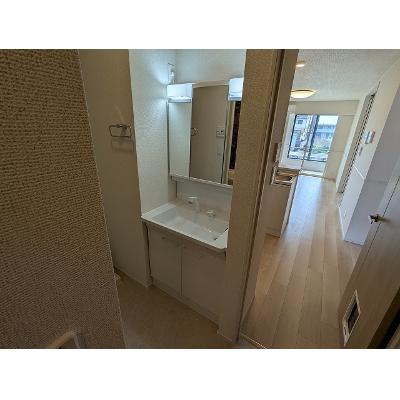 Ｌａ　ｍｅｒ　Ⅱ 101【管理NO：1-027341602-01010】 ★家具家電は申し込み後に搬入します★ ★2026年10月中旬入居可能★の物件画像