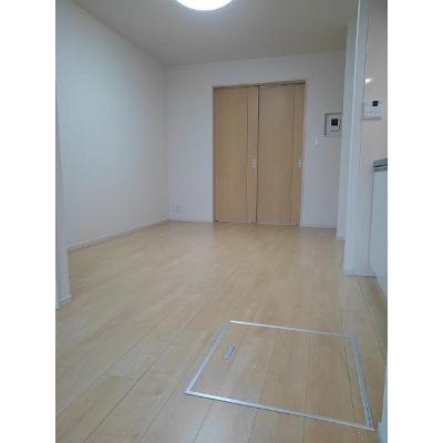 エルシオン大原 102【管理NO：1-022020701-01020】 ★家具家電は申し込み後に搬入します★ ★2026年10月中旬入居可能★の物件画像