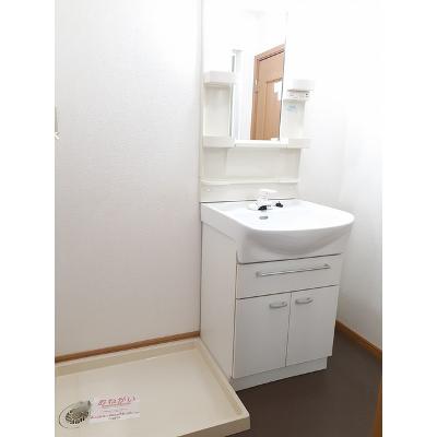 ローレルハウス 204【管理NO：1-014215801-02040】 ★家具家電は申し込み後に搬入します★ ★2026年10月下旬入居可能★の物件画像