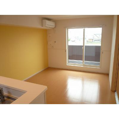 パーラメントハウス 203【管理NO：1-019714601-02030】 ★家具家電は申し込み後に搬入します★ ★2026年10月中旬入居可能★の物件画像