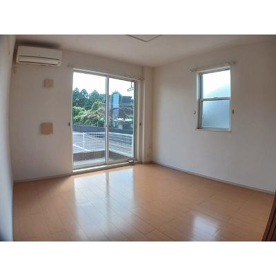 メゾンエスポワールⅡ 104【管理NO：1-017333102-01040】 ★家具家電は申し込み後に搬入します★の物件画像