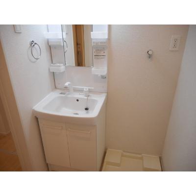 プリムローズ鷹の台 102【管理NO：1-023469901-01020】 ★家具家電は申し込み後に搬入します★ ★2026年10月中旬入居可能★の物件画像
