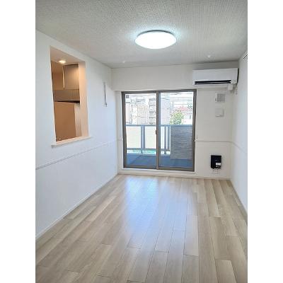 フォンテーヌⅢ 201【管理NO：1-028585501-02010】 ★家具家電は申し込み後に搬入します★の物件画像