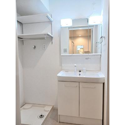 フォンテーヌⅢ 102【管理NO：1-028585501-01020】 ★家具家電は申し込み後に搬入します★の物件画像