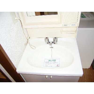 サクセスコーポオイカワ 204【管理NO：1-004540401-02040】 ★家具家電は申し込み後に搬入します★ ★2026年10月中旬入居可能★の物件画像