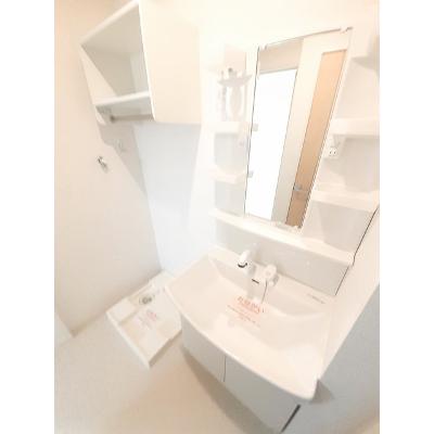 ジェントリー　Ｂ 105【管理NO：1-022671202-01050】 ★家具家電は申し込み後に搬入します★ ★2026年10月中旬入居可能★の物件画像