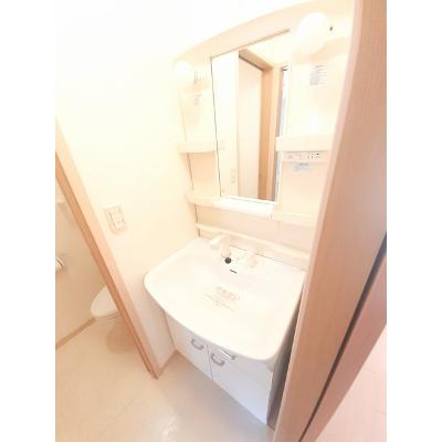 アンジェロ 102【管理NO：1-013400801-01020】 ★家具家電は申し込み後に搬入します★ ★2026年10月中旬入居可能★の物件画像