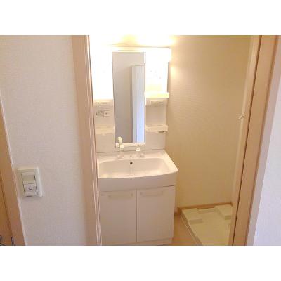 イースト・シップ弐番館 102【管理NO：1-015656502-01020】 ★家具家電は申し込み後に搬入します★ ★2026年10月中旬入居可能★の物件画像