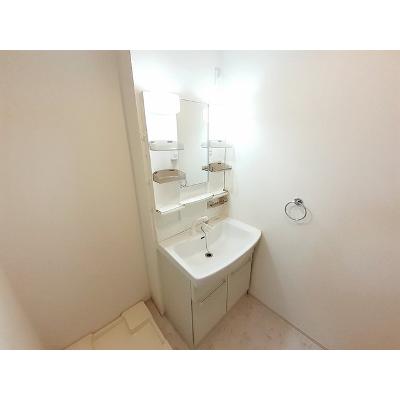 リアハウス冠木 101【管理NO：1-019648501-01010】 ★家具家電は申し込み後に搬入します★ ★2026年10月中旬入居可能★の物件画像