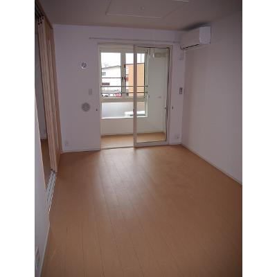 パニエ　ド　フルールⅡ 202【管理NO：1-020123902-02020】 ★家具家電は申し込み後に搬入します★ ★2026年10月中旬入居可能★の物件画像