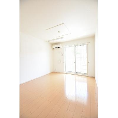 コートシャルマンⅦ 103【管理NO：1-018218501-01030】 ★家具家電は申し込み後に搬入します★ ★2029年10月中旬入居可能★の物件画像