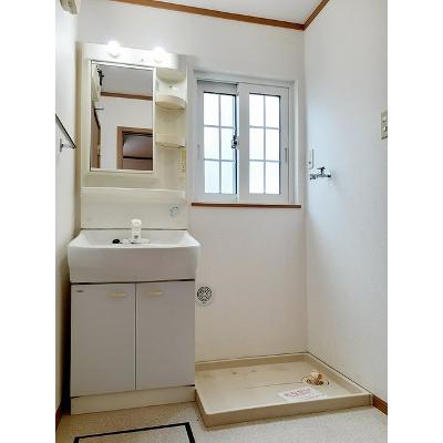 コ－タコ－トＡ 101【管理NO：1-011167501-01010】 ★家具家電は申し込み後に搬入します★ ★2026年10月中旬入居可能★の物件画像