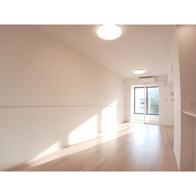 ルシエール 104【管理NO：1-028678601-01040】 ★家具家電は申し込み後に搬入します★の物件画像