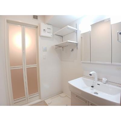 シエル 203【管理NO：1-028373501-02030】 ★家具家電は申し込み後に搬入します★の物件画像