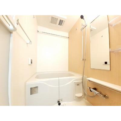 エスポワール２０２４ 102【管理NO：1-027588701-01020】 ★家具家電は申し込み後に搬入します★ ★2026年11月中旬入居可能★の物件画像