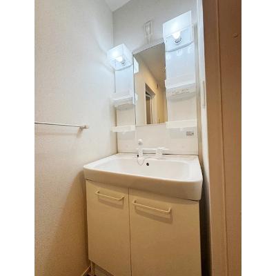 シャルール 101【管理NO：1-021426401-01010】 ★家具家電は申し込み後に搬入します★ ★2026年10月中旬入居可能★の物件画像