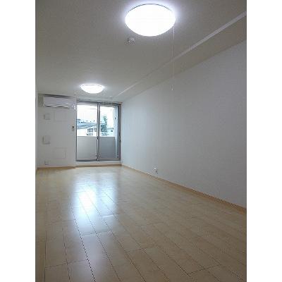 ミ・カーサ 107【管理NO：1-018516101-01070】 ★家具家電は申し込み後に搬入します★ ★2026年10月中旬入居可能★の物件画像